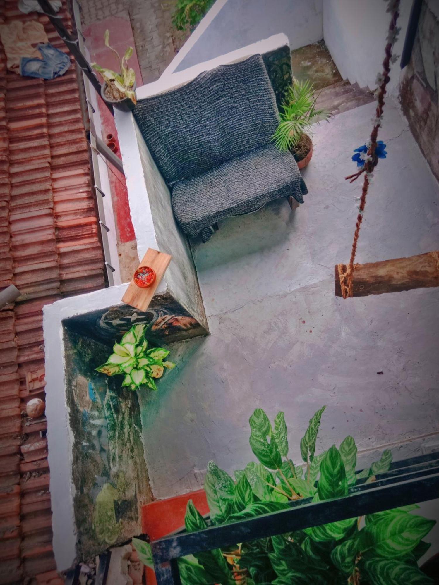 Sandaru Surffing Inn Weligama Ngoại thất bức ảnh